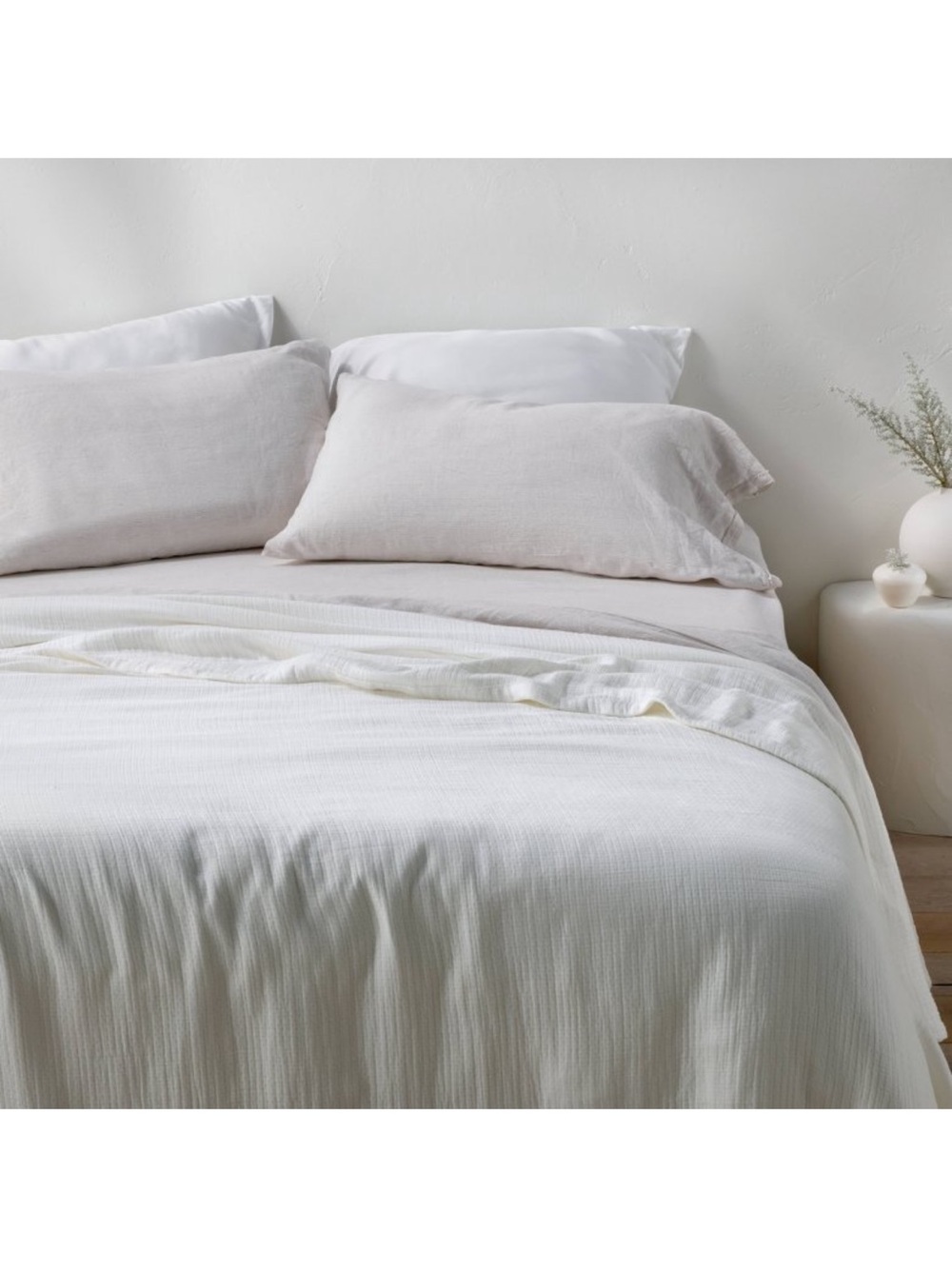 Casaluna King Rayon from Bamboo Matelasse Blanket White